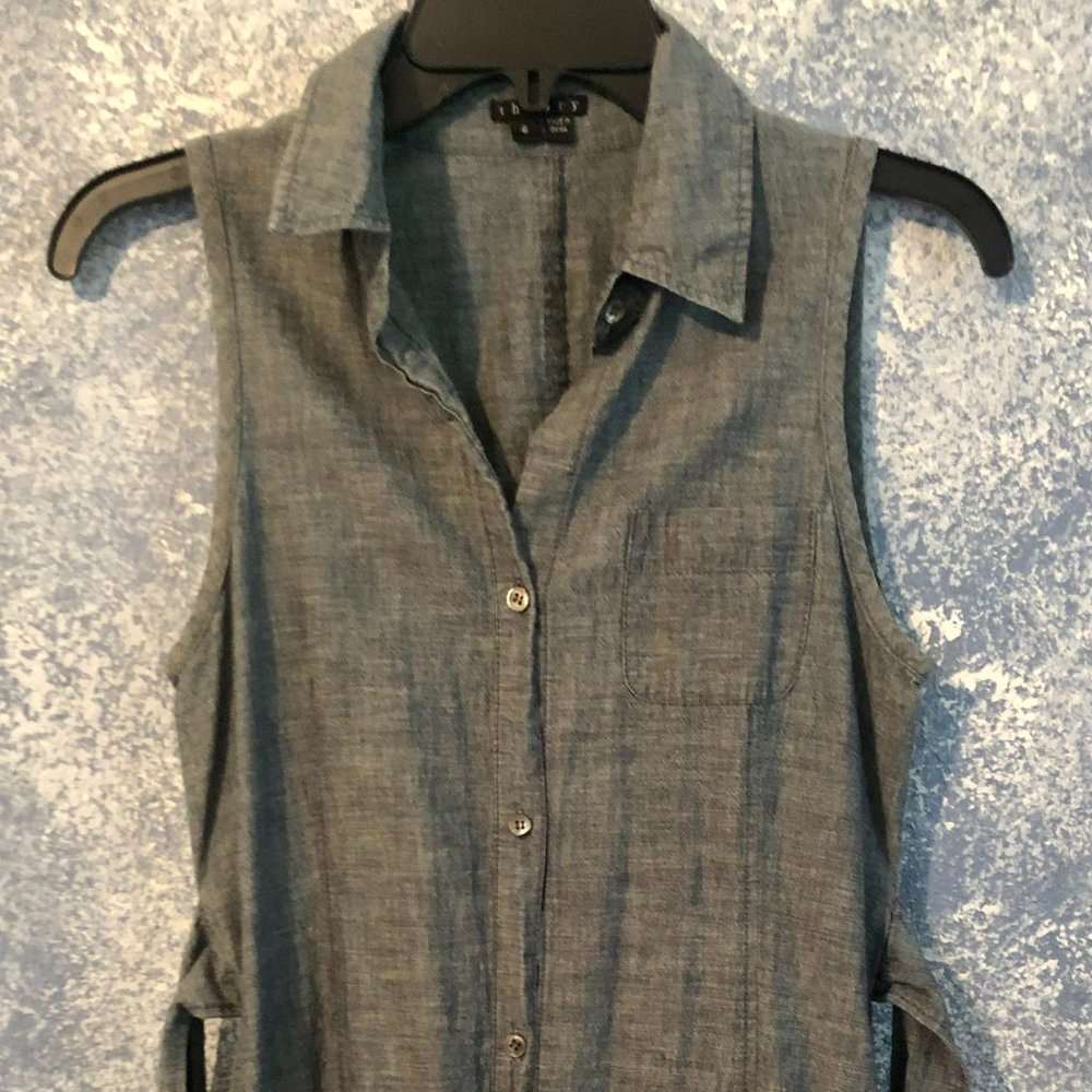 Chambray Theory Tie Waist Dress with Front Pocket and Ruffle Hem in Size 6